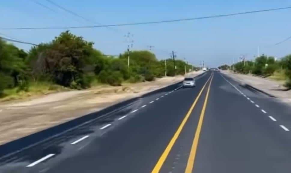 Inauguran reconstrucción y ampliación de carretera a Zuazua