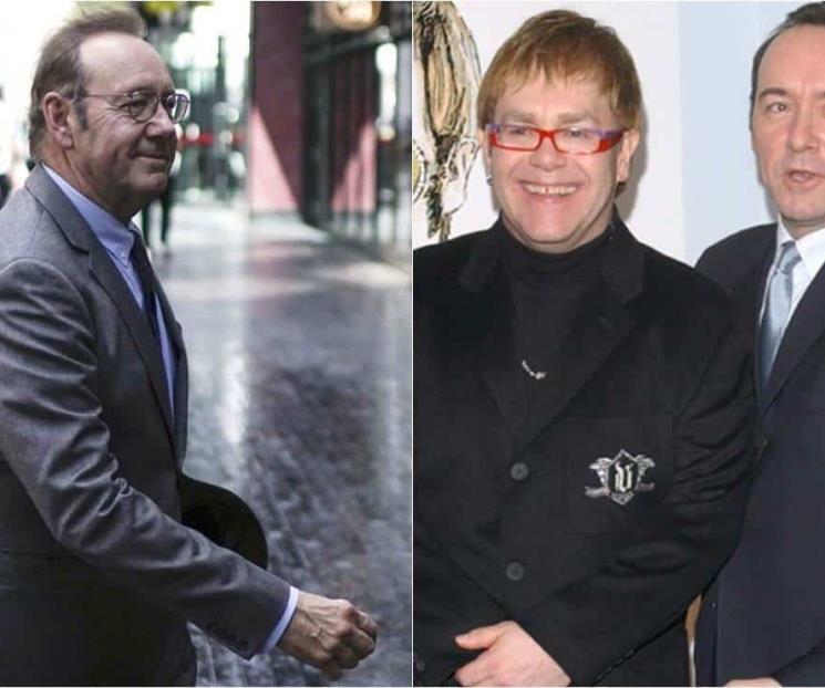 Elton John declara a favor de Kevin Spacey