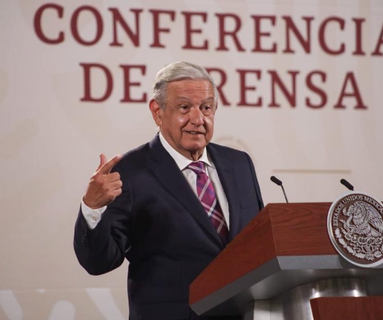 No hay estancamiento económico en México, afirma AMLO