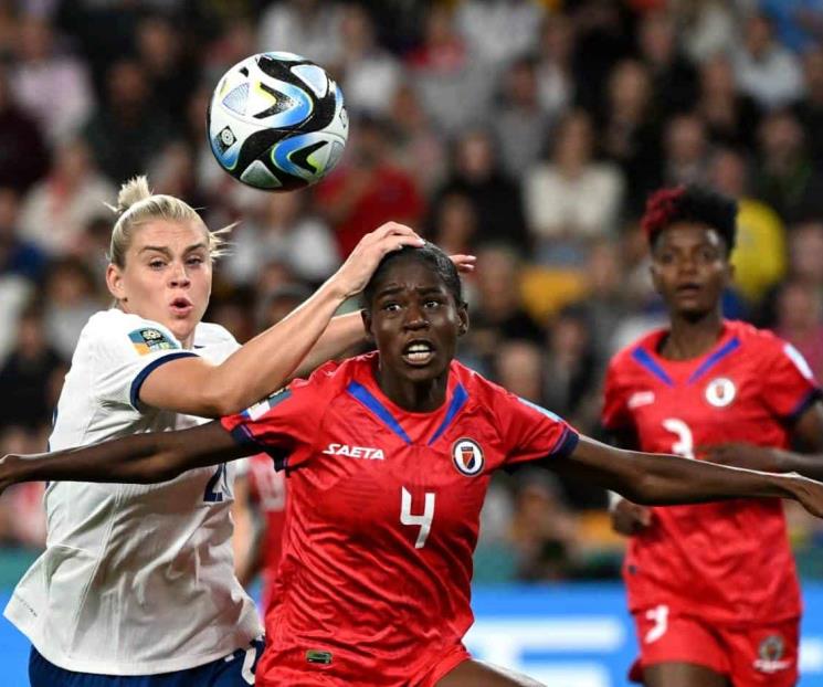 Inglaterra inicia ganando en el Mundial Femenil