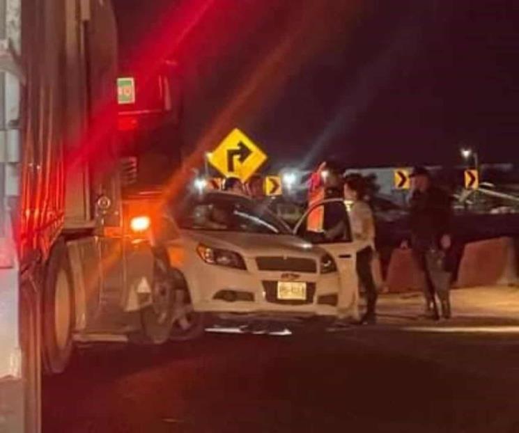 Resultan 4 heridos en choque carambola en la Laredo