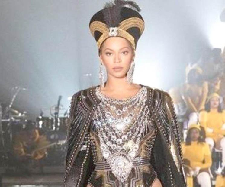 Beyoncé causa polémica por aparecer como Nefertiti