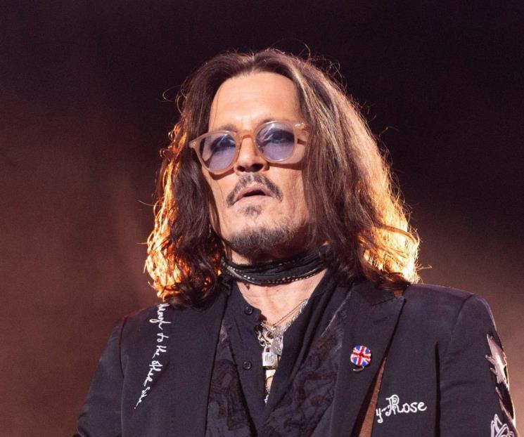 Desmienten mal estado de salud de Johnny Depp