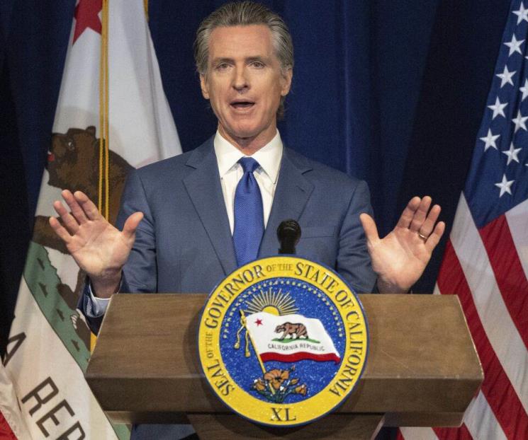 Ofrece gobernador de California, mediar huelga de Hollywood