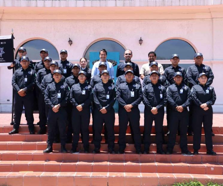 Suma San Nicolás a su fuerza operativa 20 nuevos policías