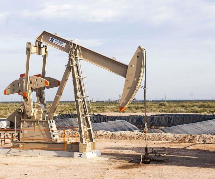 Precios del petróleo tocan su mayor nivel en diez meses