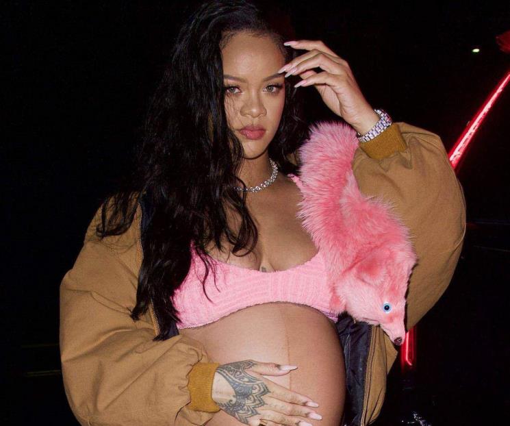 Aseguran que Rihanna dio a luz a una niña