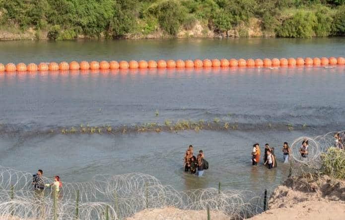 Actuaremos para remover boyas en río Bravo: SRE