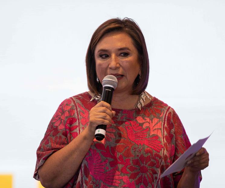 Gálvez celebra decisión del PRD de seguir en Frente opositor