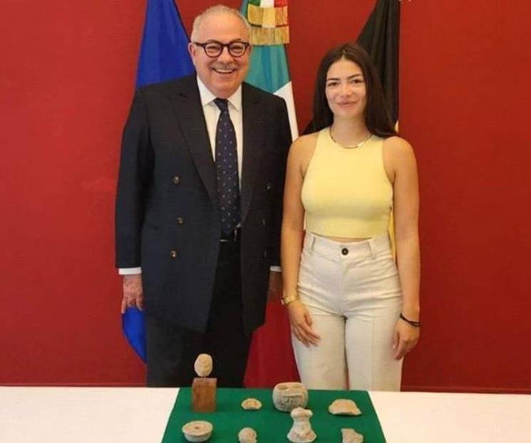 Ciudadana belga entrega 20 piezas arqueológicas a México