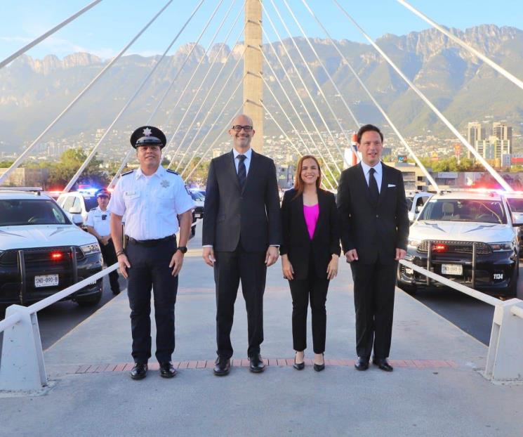 Renueva San Pedro parque vehicular de patrullas de Policía