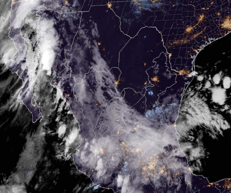La tormenta tropical Hilary, toca tierra en Baja California