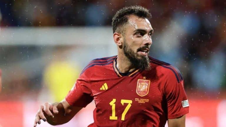 Renuncia Borja Iglesias a la Selección de España