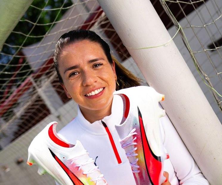 Daniela Solis valora la unión en el futbol femenil