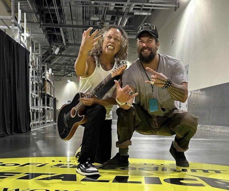 Jason Momoa es captado en concierto de Metallica