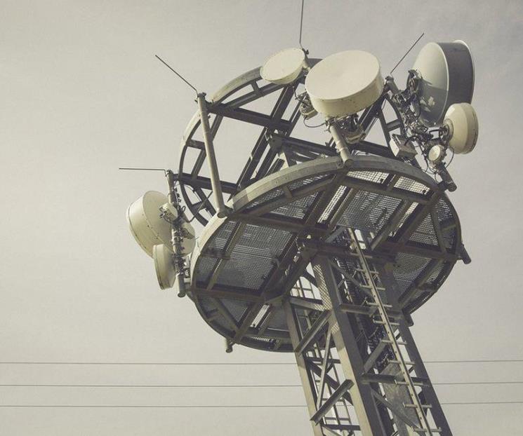 Abogados piden reducir costos de red radioeléctrica