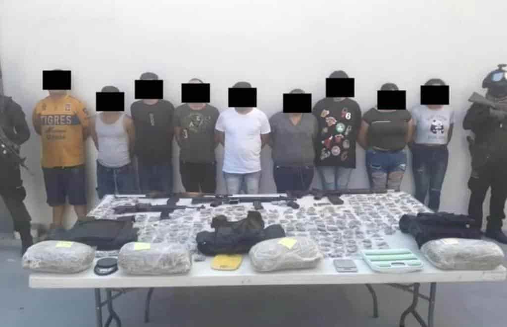Un Juez de Control de Monterrey, decidió vincular a proceso a los nueve integrantes de una celular criminal, que operaba en el municipio de Pesquería, al ser acusado de cometer delitos contra la salud.
