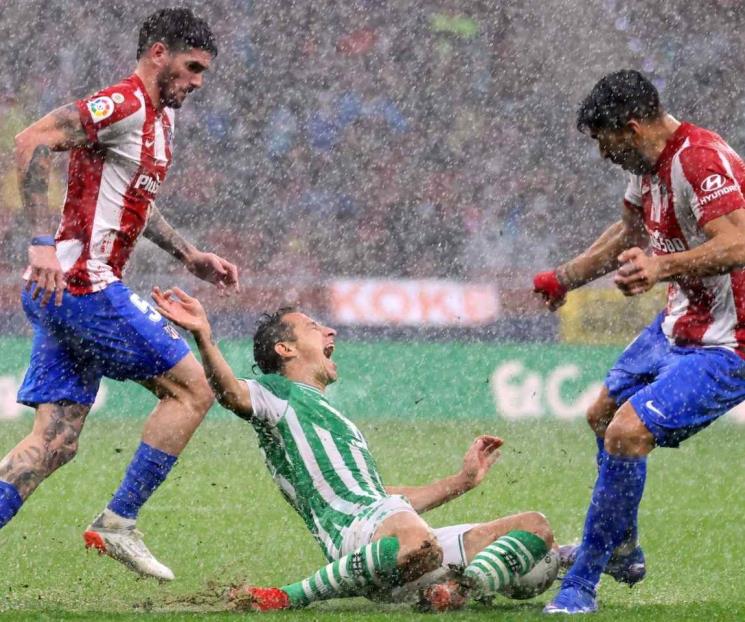 Suspenden el Atlético ante Sevilla por tormentas en España