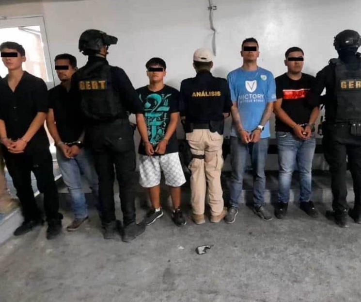 Arrestan a 8 tras detonaciones en Santa Catarina