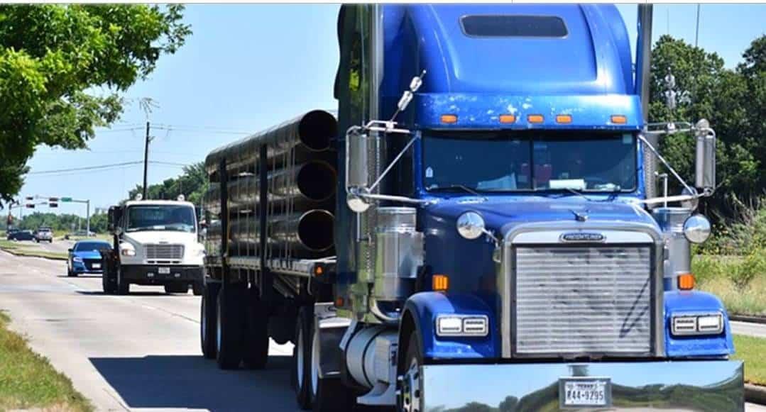 Se desacelera producción y exportación de camiones pesados