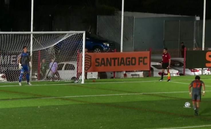 El Santiago FC gana y es sublíder