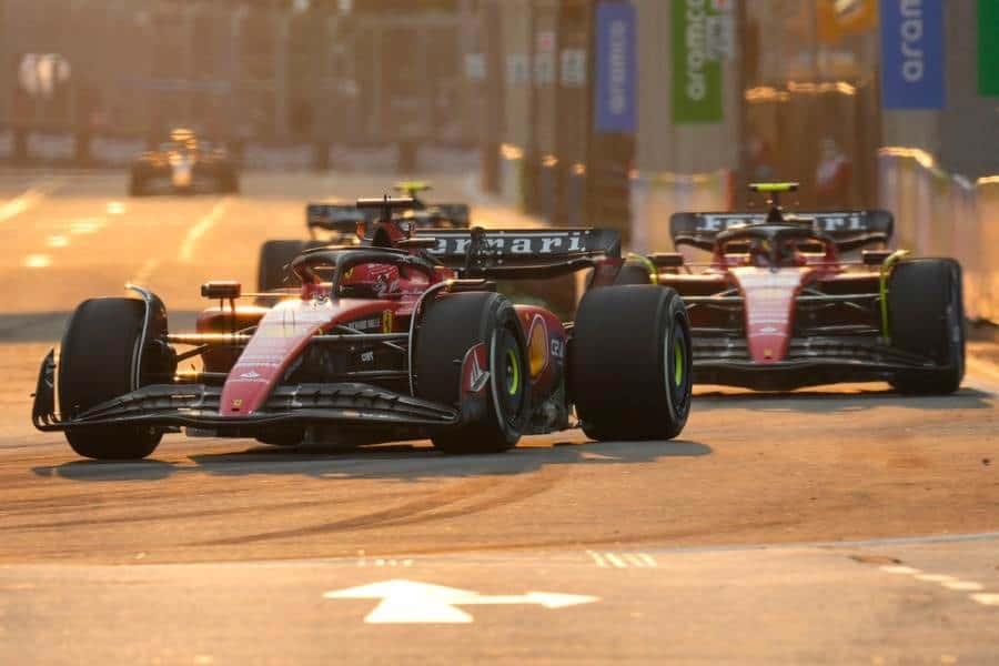Ferrari hace 1-2 y Checo es séptimo en Singapur