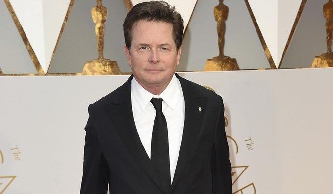 Recibe Michael J. Fox recibe premio Elevate Prize Catalyst