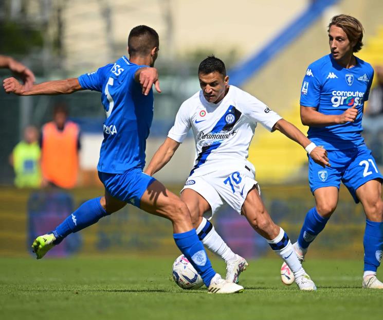 Inter de Milán vence al Empoli para liderar en Italia