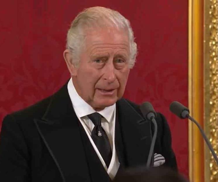 Príncipe Harry rechaza al rey Carlos III