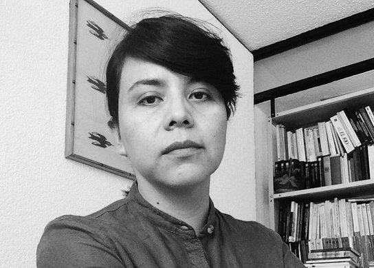 Gana Leonarda Rivera el Premio de Ensayo Literario