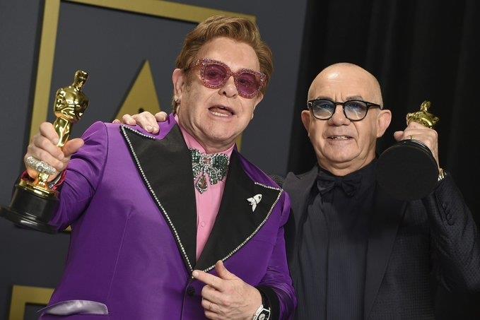 Estará Elton John en ceremonia de Salón de la Fama del Rock