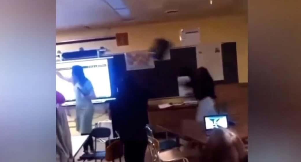 Indagan ataque de estudiante contra personal de escuela