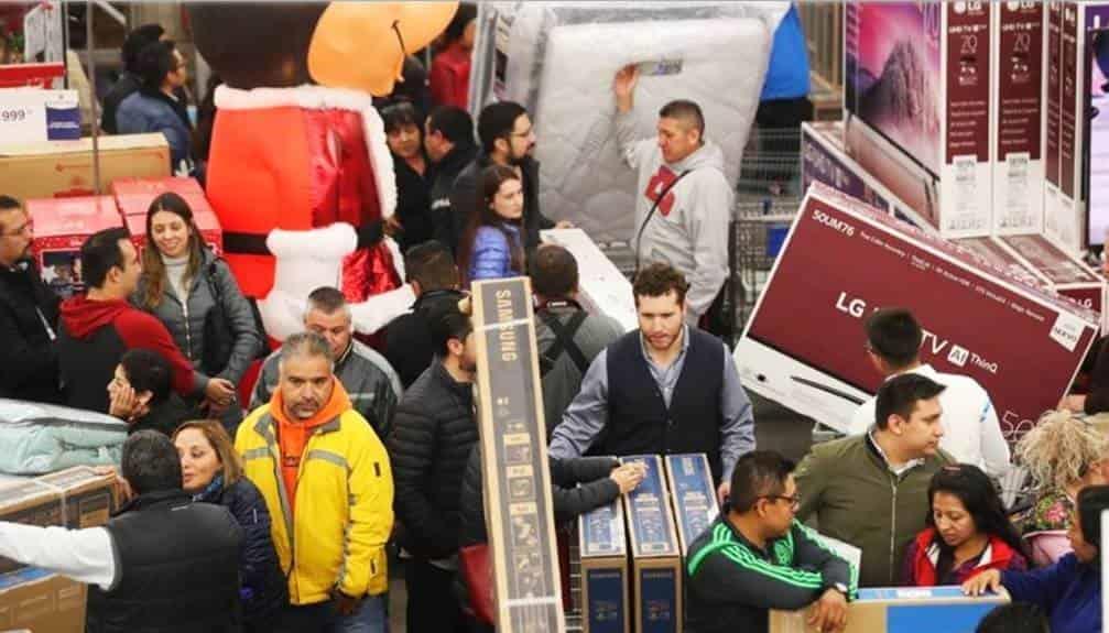 Mexicanos, los más adelantados en compras navideñas