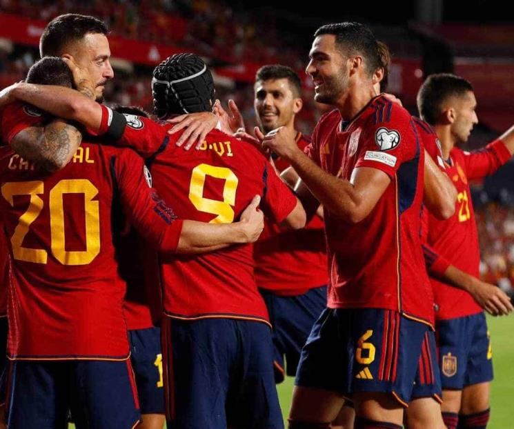 España vence a Escocia y se acerca a la Eurocopa 