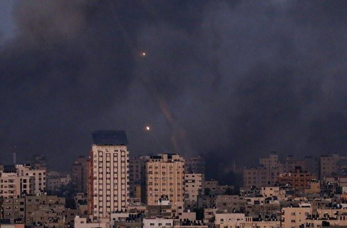 Reporta Hamás muerte de 13 rehenes tras bombardeos israelíes