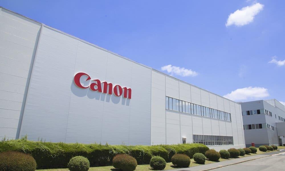 Canon implanta el sistema de litografía de nanoimpresión par