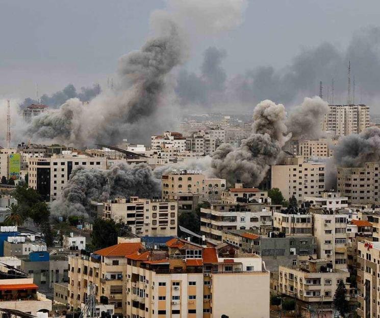 Intensifica Israel bombardeos en Gaza antes de incursión