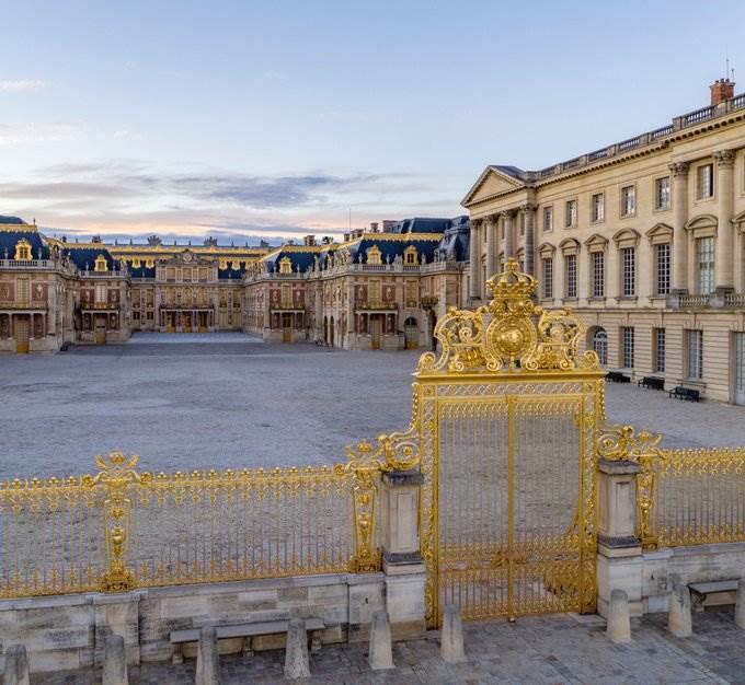 Evacúan Palacio de Versalles por sexta vez en una semana