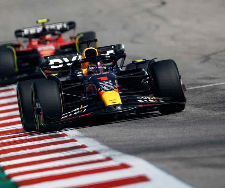 Checo acaba cuarto y Verstappen gana el Gran Premio de EU