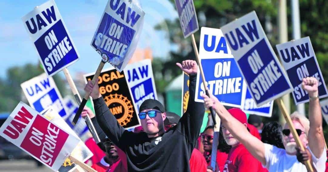 Suman 780 mdd en pérdidas por huelga del sindicato UAW