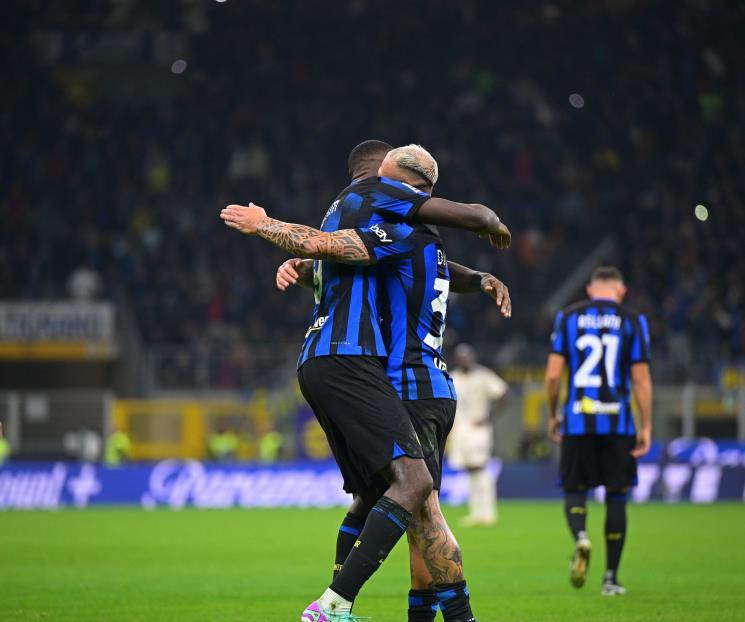 Vence Inter a la Roma y lideran en la Serie A de Italia