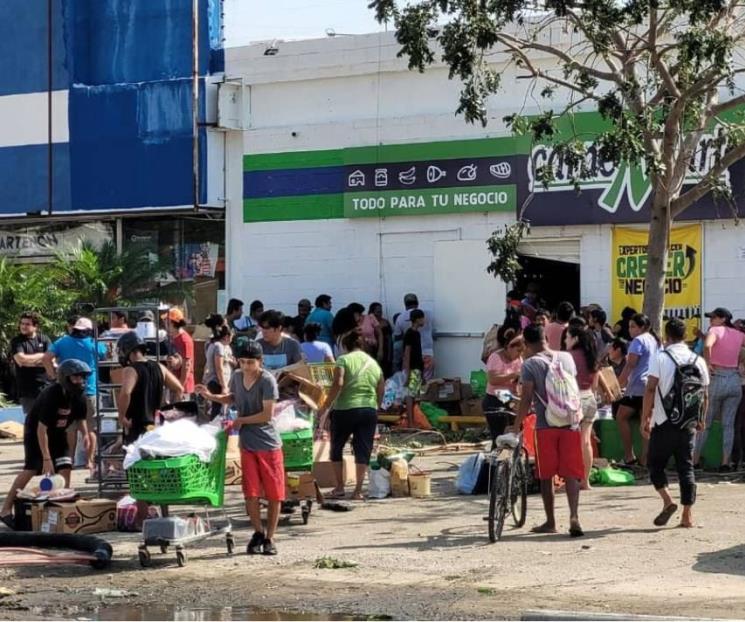 Saqueos han sido controlados en Acapulco: Sedena