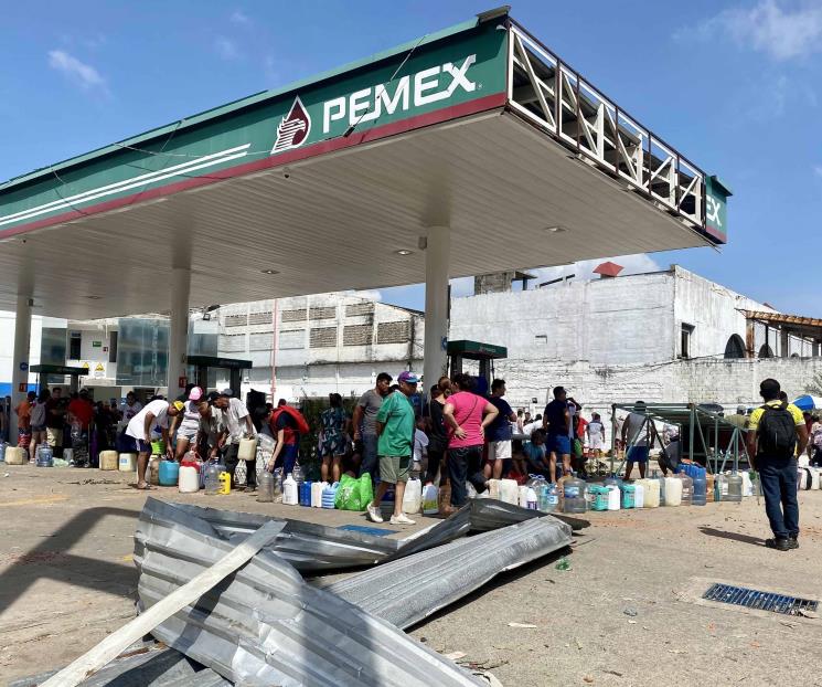 En Acapulco, 12 de 55 gasolineras están abiertas: Pemex