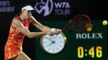 Rybakina y Pegula deslumbran en WTA Finals