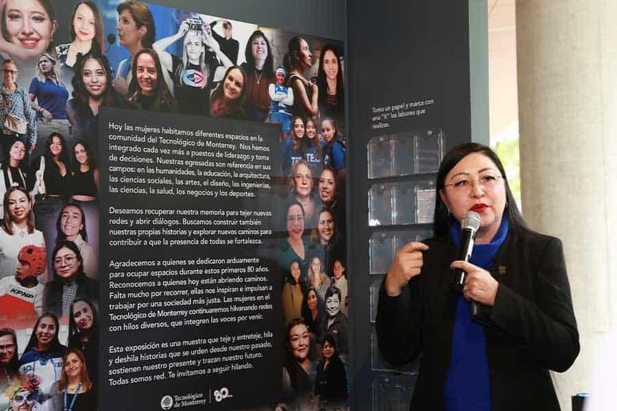 Expo retrata a mujeres que hilan historia del Tec