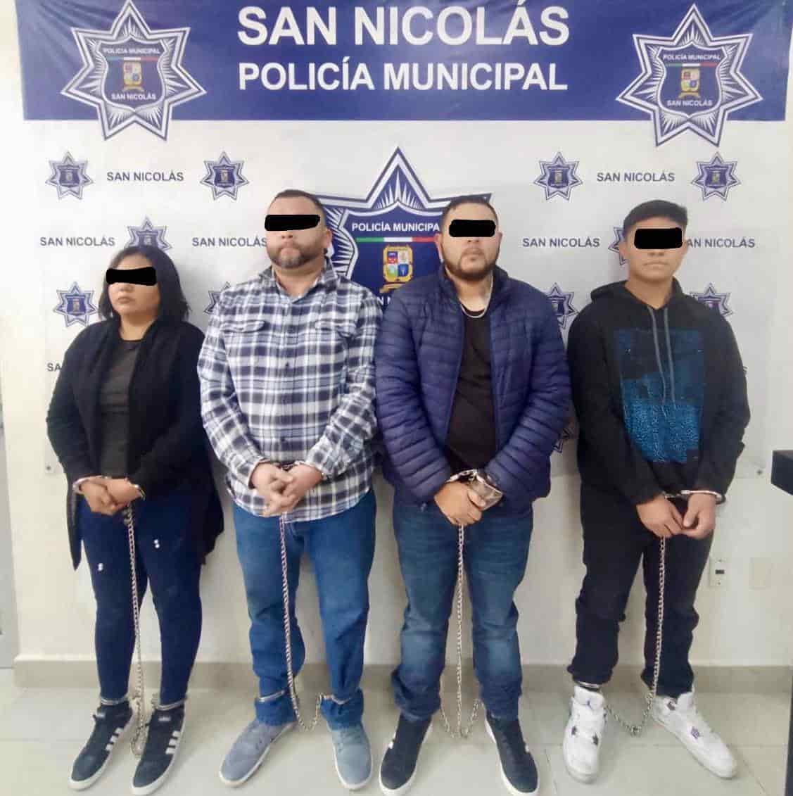 Elementos de la policía preventiva de San Nicolás, lograron la detención de cinco integrantes de una banda de asaltantes, que operaban en los estacionamientos de instituciones bancarias de toda la zona metropolitana.