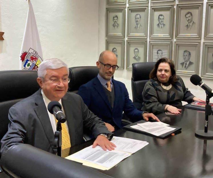 Asume Carlos Domínguez Ahedo la Secretaría del Ayuntamiento de SP
