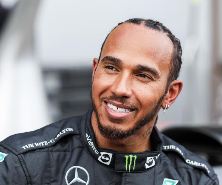 Lewis Hamilton Desmiente Rumores sobre Acercamiento a Red Bull
