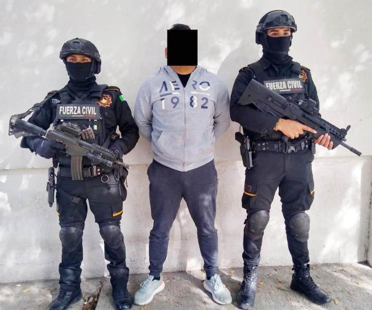 Detienen a sujeto con arma y drogas en Guadalupe