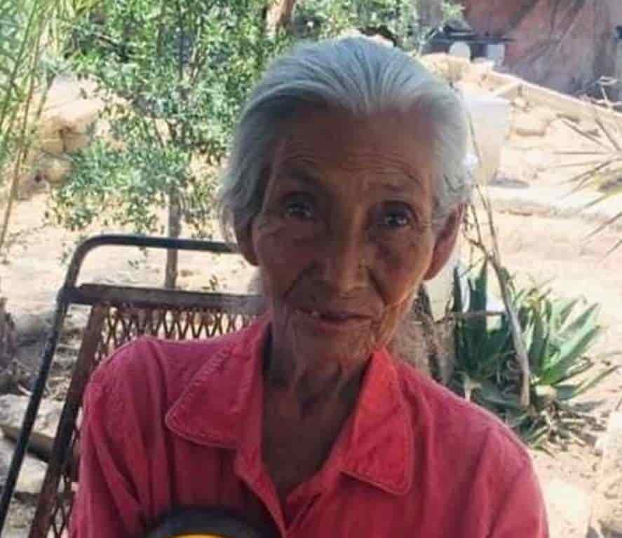 Elementos de Protección Civil del Estado realizan un operativo de búsqueda en varias rancherías del municipio de Cadereyta, al reportarse la desaparición de una mujer de 90 años, que se perdió cuando acudió al monte a buscar chile piquín.